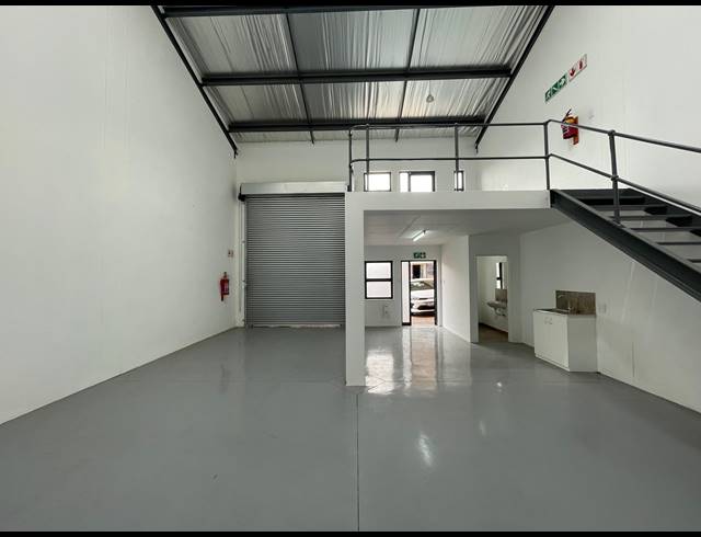 146M² WAREHOUSE FOR SALE IN BARBEQUE DOWNS